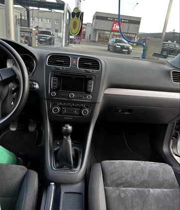 Volkswagen Golf cena 14000 przebieg: 206000, rok produkcji 2009 z Częstochowa małe 106